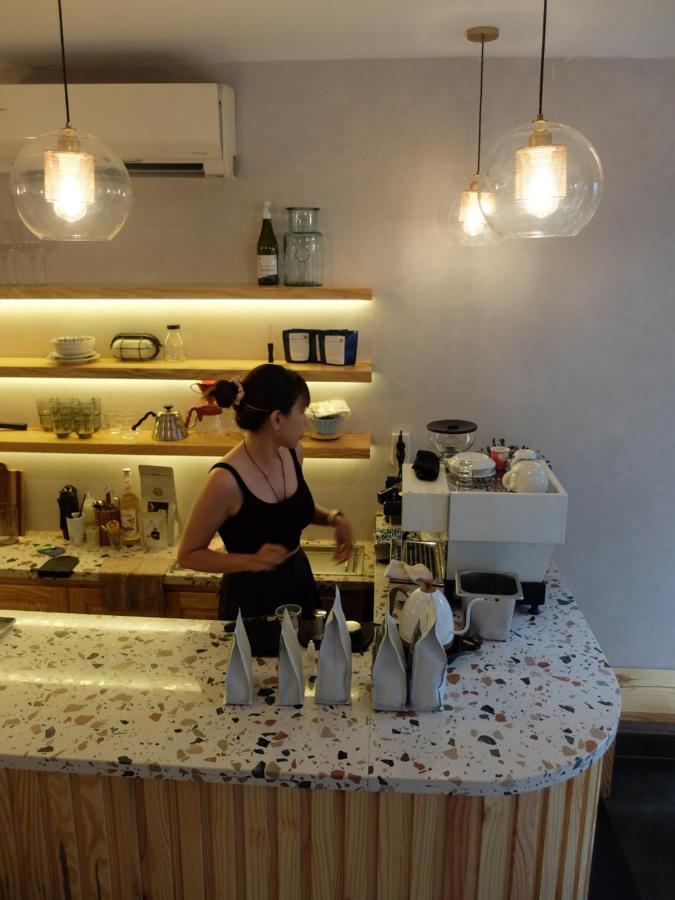 胡志明市 Half Coffee N Dorm旅舍 外观 照片