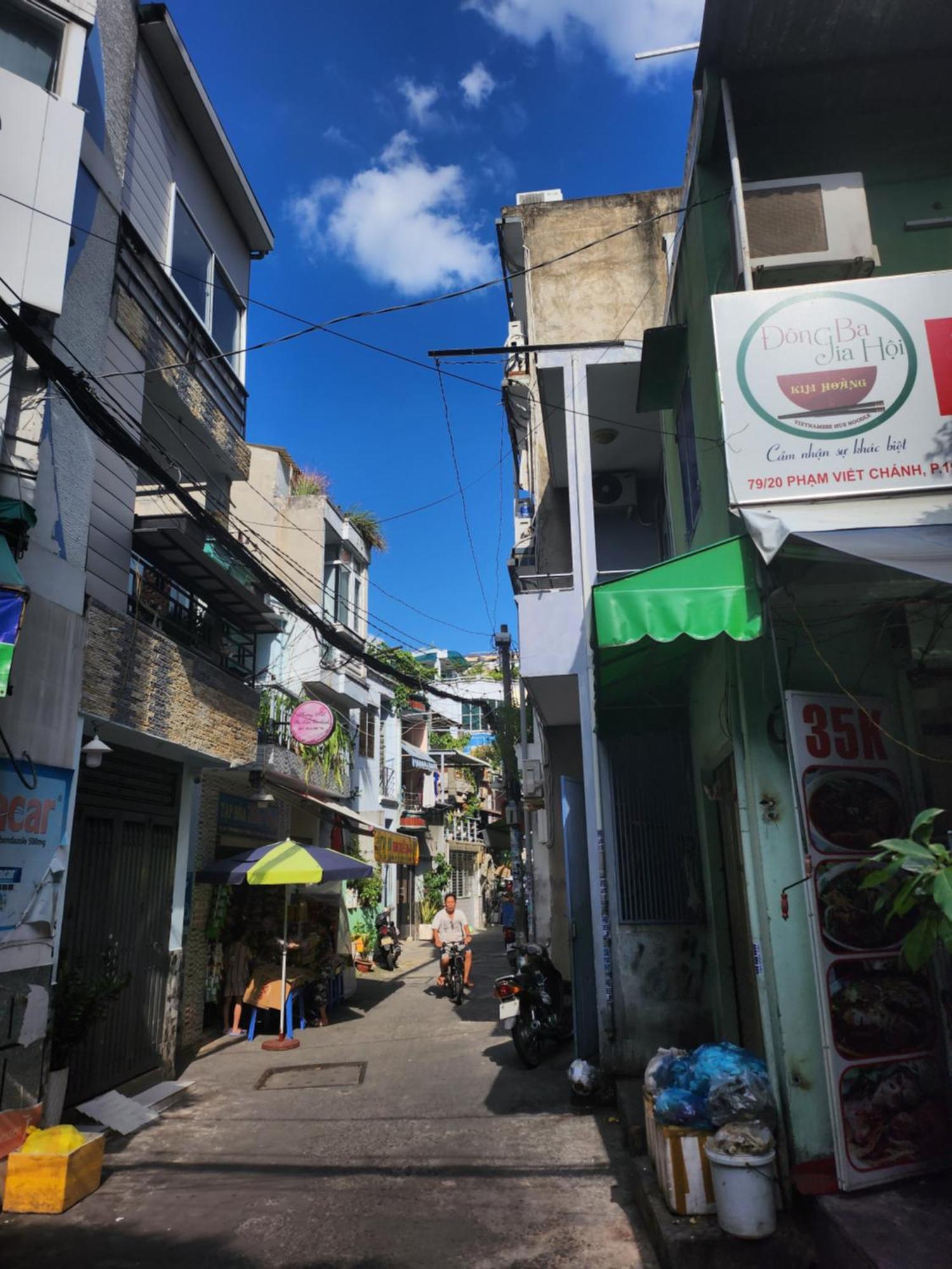 胡志明市 Half Coffee N Dorm旅舍 外观 照片